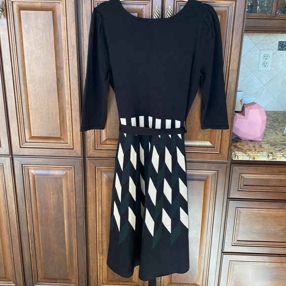 GABBY SKYE Dress - Picture 2 of 10